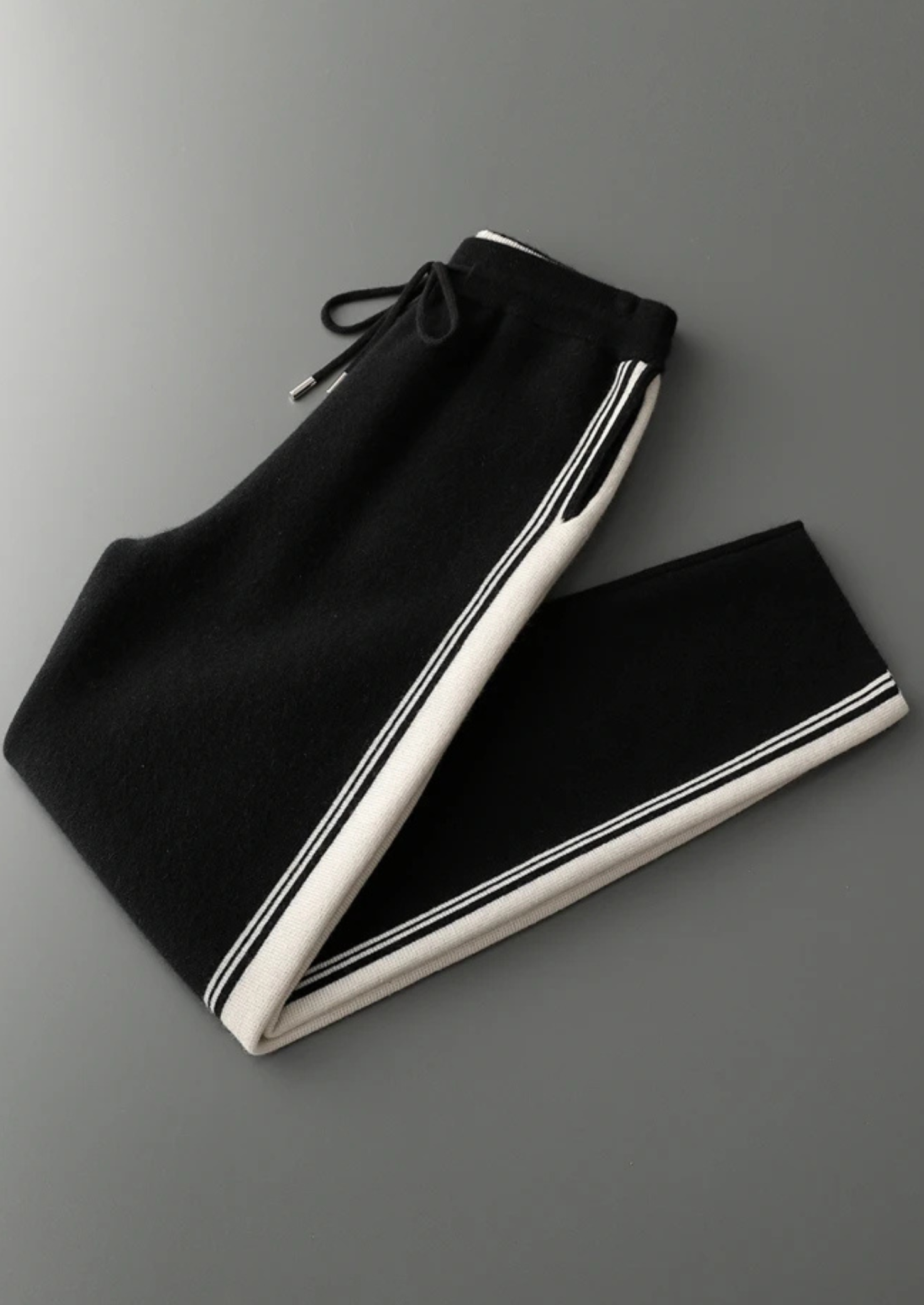 100% CASHMERE TRACKSUIT